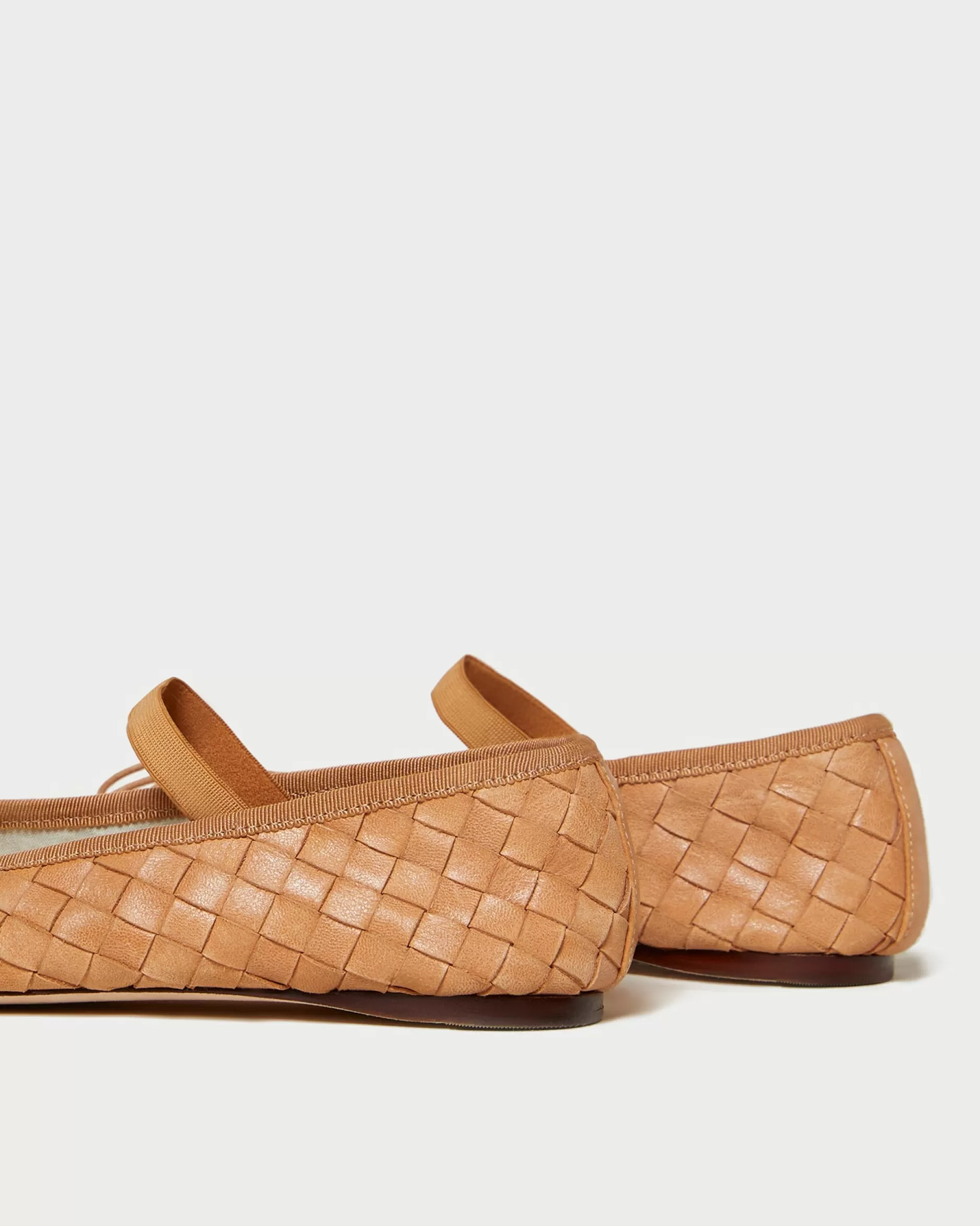 leonie_creamcrystal_ballet_flat_50.webp Loeffler Randall Leonie Ballet Flat